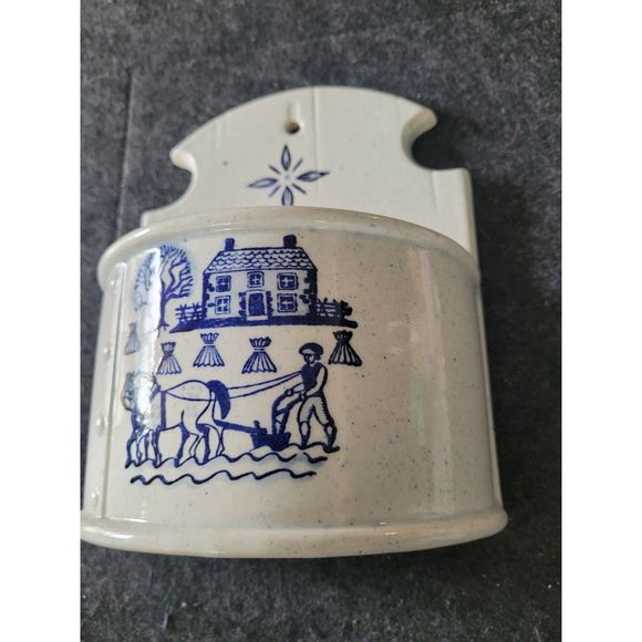 Vintage Metlox Provincial Blue Poppytrail Salt Box - Picture 5 of 6